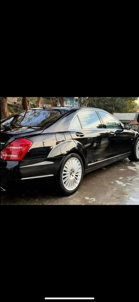 سلام عليكم. حبايب    شي قوي و نضيف ماشاءالله تبارك الله
S 500   2011  
خليجي فول 1/1 
بدون صبغ فقط دعامية أمامي فقط باقي مكفول 
ماشية  150 الف فقط 
سيارة فول 1-1  للاخير 
سيارة بدون نقص 
محرك m278 v8 تون توربو 
  
 تفاصيل 
📞 *********** 📞
عنوان سيارة الاعضمية  #mahdi_amg
