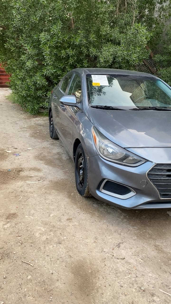 سلام. وعليكم اكسنت 2017 ضرره جامله يمين ونص البنيد بدون دواخل وبيه ربع جاملغ الأيسر صبغ انطخت بيدي سياره جاهزه من كلشي وعليه ادامه  كيره AT  المرغوب سياره معروضه 110 

هذه رقمي ***********
