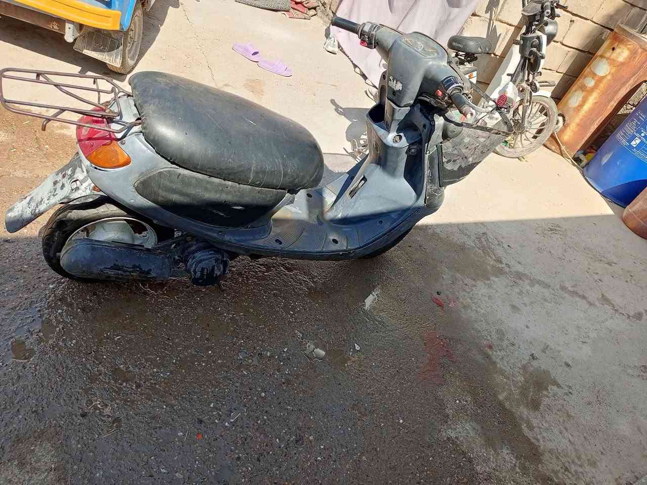 السلام عليكم دراجه للبيع محرك ما مفتوح السعر،250وبيه مجال الرقم ***********
