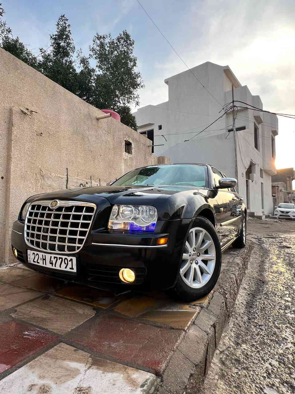 السلام عليكم كرايسلر C300 تورنك اسود ملكي صدفي
موديل 2010 اربع جوكات
وارد كندي كفاله بيها داير واحد بي صبغ فقط باقي كفاله عامه سياره جديده بمعنه كلمه محرك 3.5 ABS جبير سياره جاهزه محرك حداديه تخم تاير كلهن بشرط سياره فول عده فتحه يدات نيكل مري جانبيه نيكل ويلكب 18 مكسيكي اصلي بلادي رقم اربيل دولي تحويل وكاله حاضر مكان سياره البصره السعر 127 وبيها مجال قليل 
***********
