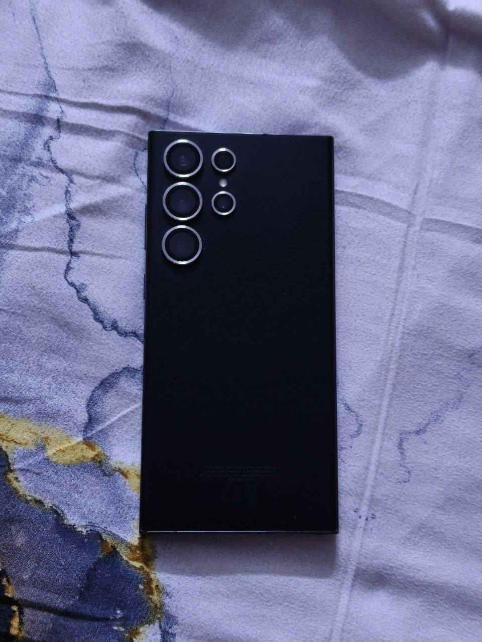 الترا 23
ذاكره 256
نضافه 100%
ملحقات شاحنه فقط 
مكاني كوت انوار الصدر 
***********
السعر 775
