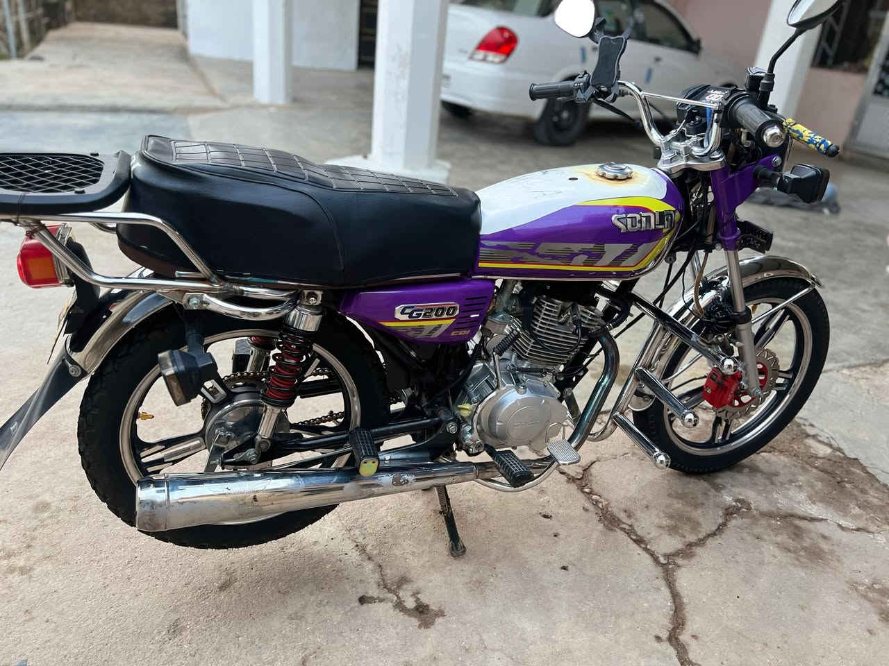 سيفان موديل 2024
أوراقه كامله سعر 750
رقم.***********
