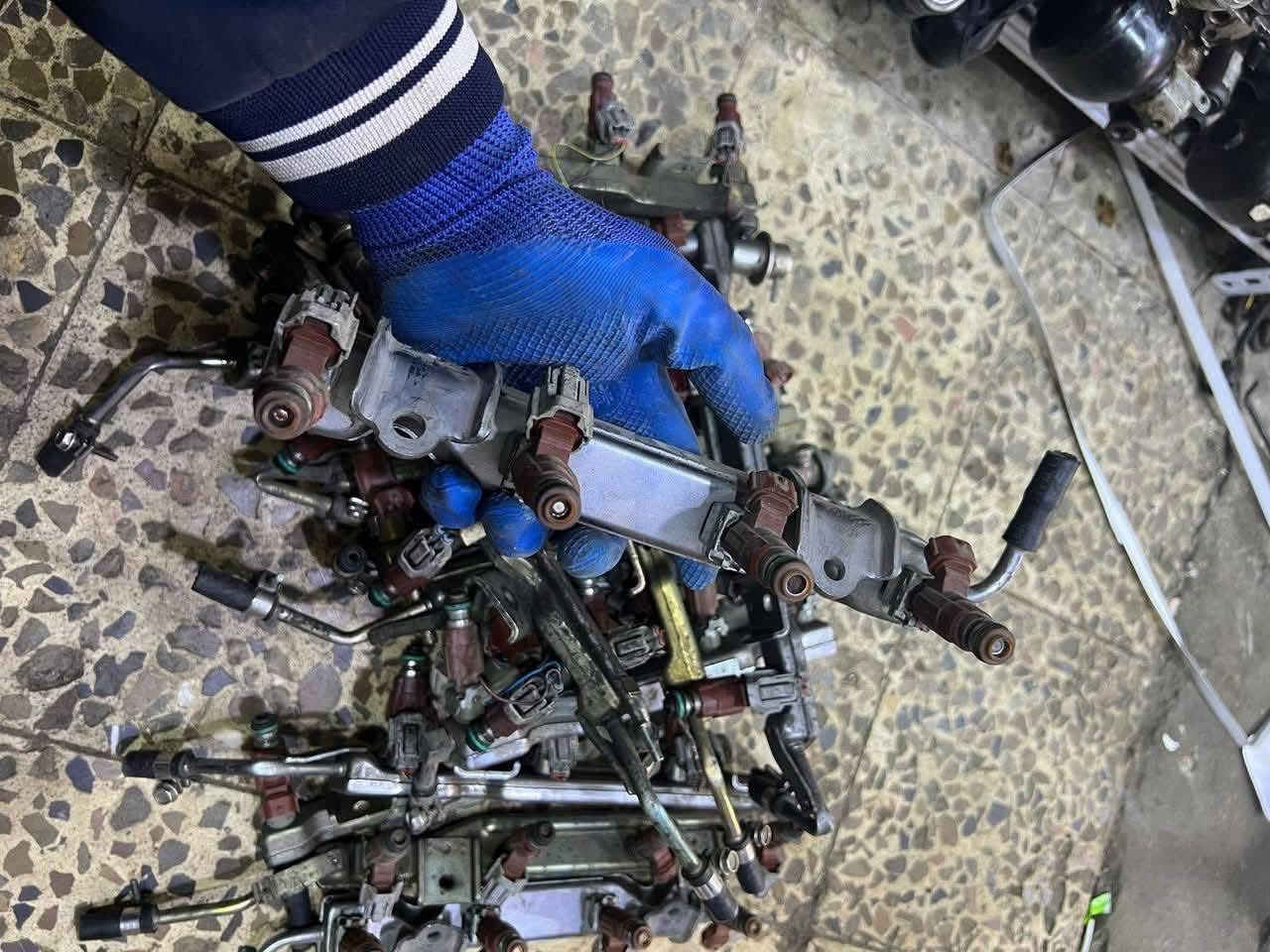 من ضمن اعمال ورشة الاخوين لصيانة السيارات 

العنوان البصره الجمهوريه قرب شركة سما لازم للزيوت 

 حسن العيداني ***********

تبديل ماطور منضومه مع تبديل بوستر بضمان سنه 

تبديل راديتر ماء سراوين اصلي مع ضمان سنه 

تبديل عنبار بريك اصلي مع الضمان 

ادامت محرك دوج جارجر ٣٦٠٠ بل كامل 

تبديل كلج فاليو اصلي وكاله مع ضمان سنه كامله 

صيانة منضومة تبريد بل كامل مع تبديل الكمبريسر

العنوان البصره الجمهورية قرب المرور سابقا ورشة الأخوين *********** حسن العيداني
