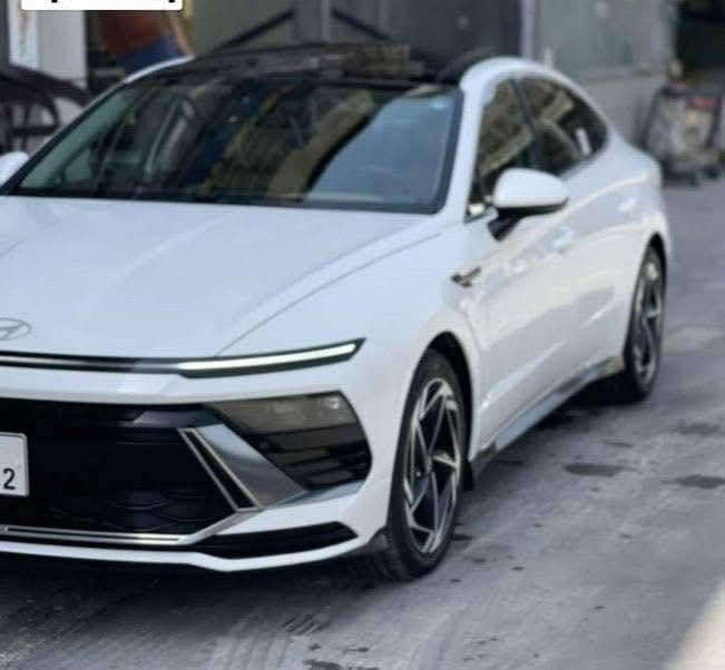 -للتواصل عالرقم فقط اسفل المنشور

سوناتا الشكل الجديد 2024 

 ماشية 42الف فقط

 خليجي كفاله عامه 

محرك 2500 / بنوراما 

دشبول الكتروني متصل مع شاشة كاملة

أنظمة قيادة متعدد 

رادارات امامي جانبي خلفي

قيادة آليه * تحديد مسار 

لايت زينون عالي ناصي 

LED نهاري - بك لايت لد 

مانع تصادم امامي خلفي

بصمة تشغيل + بصمة ابواب + تشغيل عن بعد

كشن كهربائي

تدفئة كشنات

اوتو هولد توقف ذاتي اثناء الازدحام 

تحكمات استيرن فول

سايد بريك بصمة

صندوك ذكي + بصمة

كيرها تعليك النظام الجديد 

كامرا خلفيه دوارة وشاشة نظام ابل كار بلي

وباقي المواصفات معروفه للسيارة 

بغداد حي القاهره    

الرقم ***********

السعر. 235 ورقه وبيه مجال
