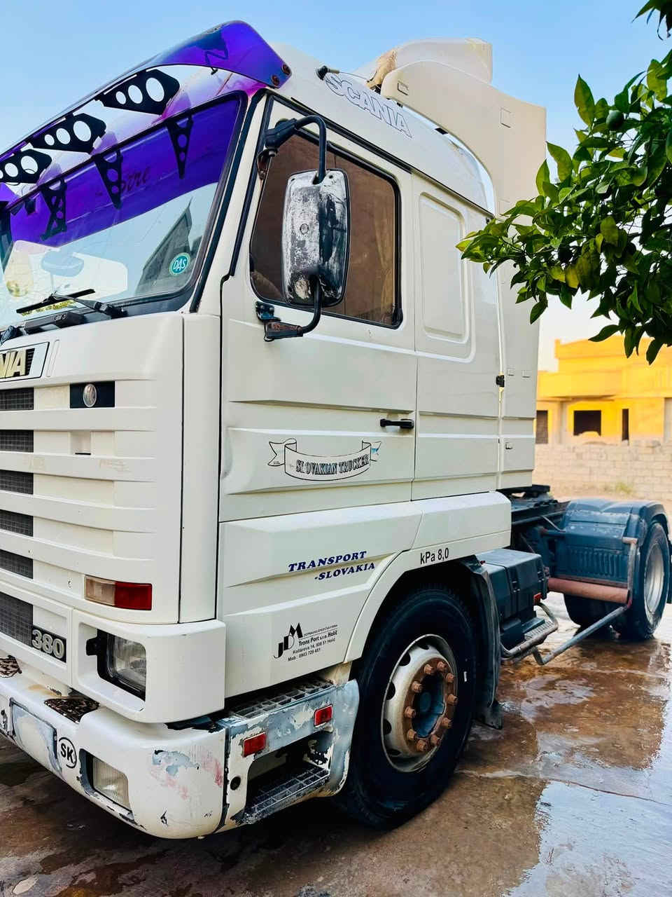 سكانيا 113 380M كهربائي محرك فحمي مثبته صهريج رقم أ نينوى السيارة نضافه فول للبيع ***********
