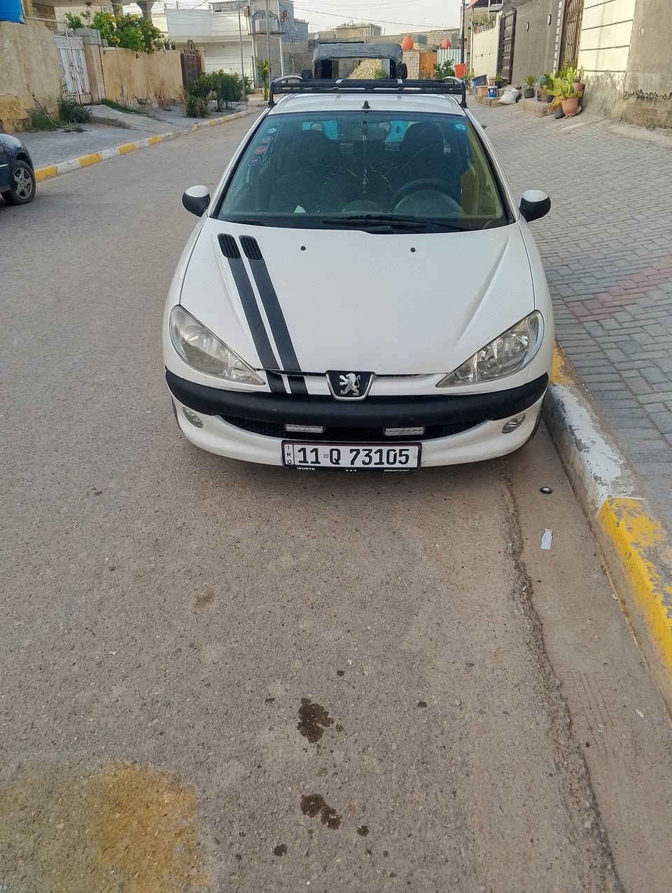 سلام عليكم
بيجو فرنسي 206
مكينه وكير جديدات كير محوره كير عادي صبغ بس لجماليه صدر حلو مراوس او البيع سعر 40 وبي مجال الرقم بغداد بسمي  رقم الهاتف ***********
