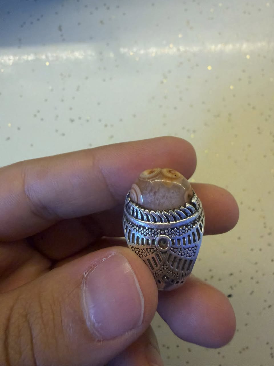 السلام عليكم
سليماني ابو العنين قديم كلش صياغه يدويه فضه 925
 مكاني مدينه الصدر ***********
