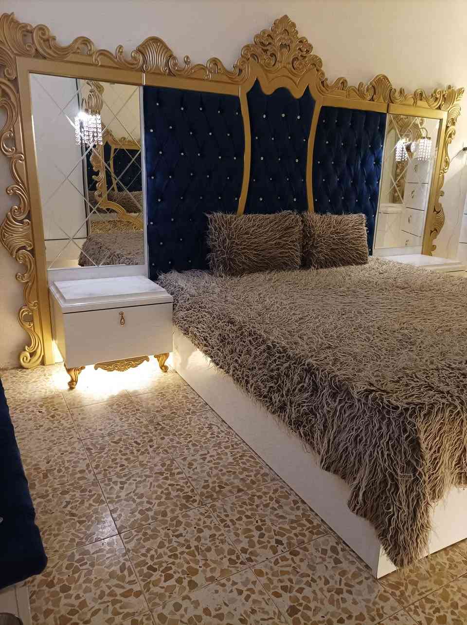 مكلفه بالنشر غرفة نوم تركيه اصلي خشب حراري أخت الجديده العنوان بغداد تصال ع رقم ***********
