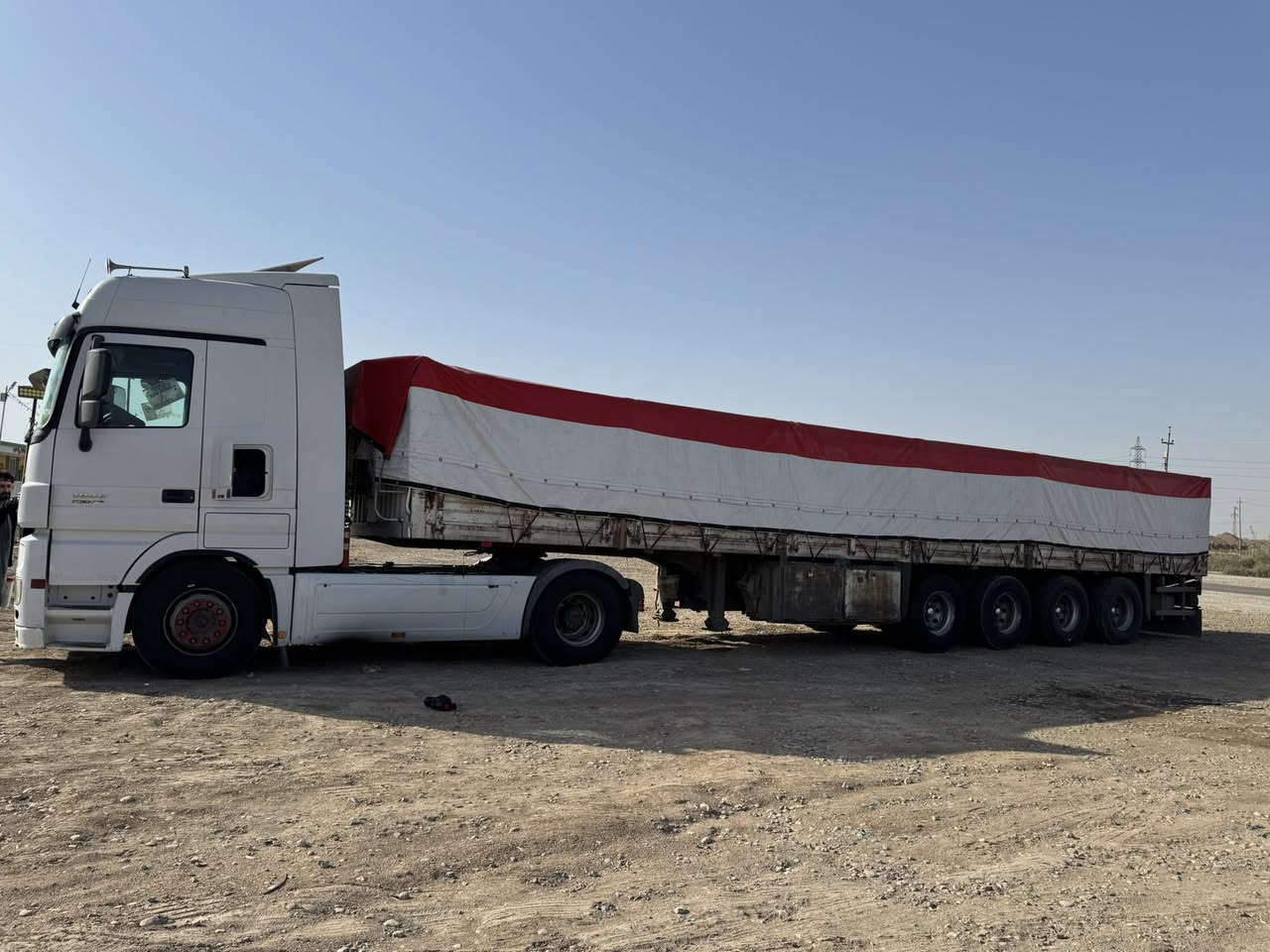 سلام عليكم اكتروز حواجب 2009سيارة جاهزه تخم تاير راس وعربانه سيارة مابيه اي نقص موصفاتة وتوماتيك 12نمره رتايدر ثلاجه حجم 1846 سيارة خير من الله سنويه ورقام كله جديد وجاهز سيارة الف ماتصرف عليه سيارة مكفوله شاصي وكير ومحرك 

السعر خاص
***********
