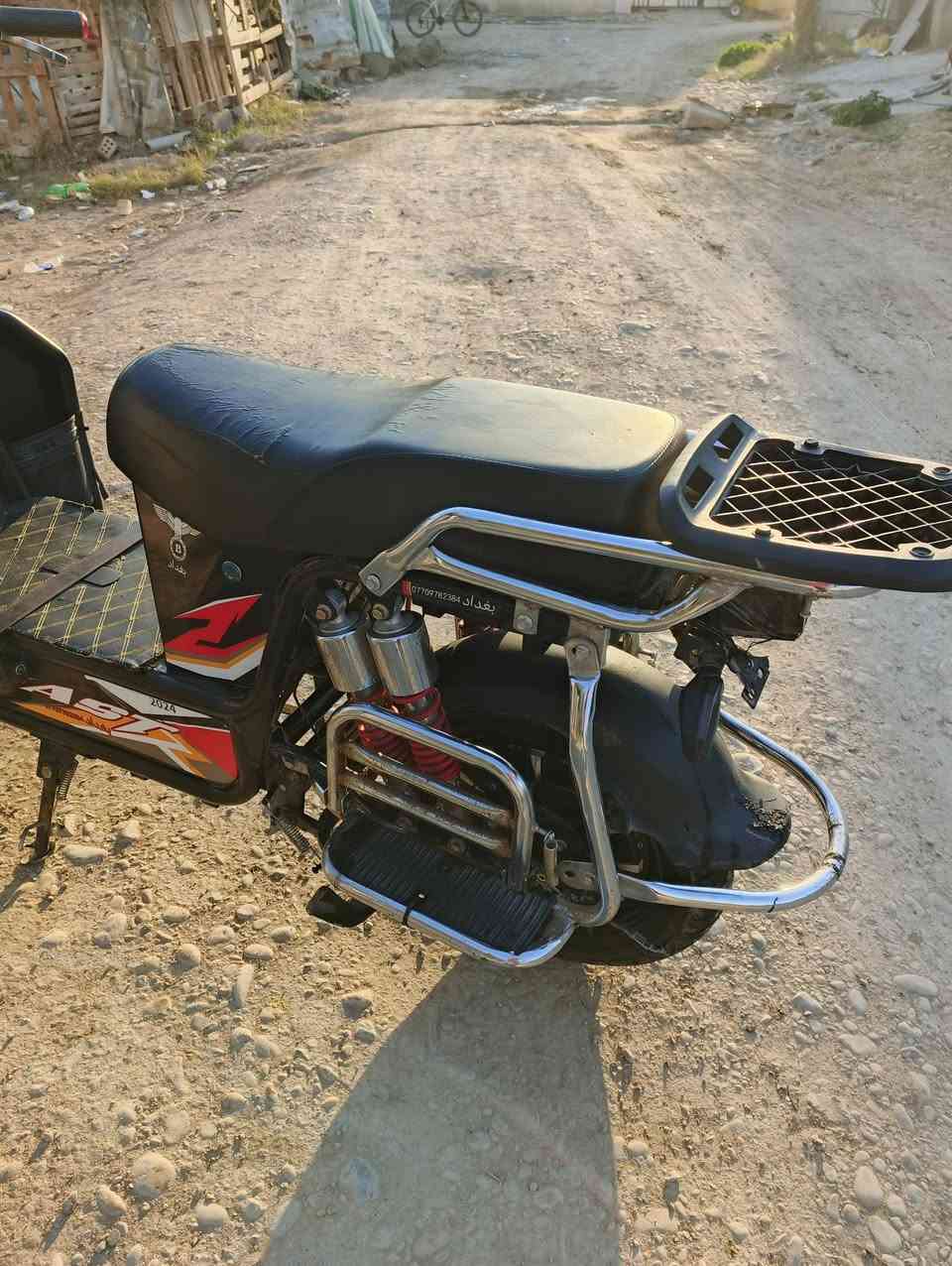 سلام عليكم دراجة هاردي 2024 دراجة براسه.60حظ 6بطاريات كبار ملف1200 +4سرعات كلشي ما بيهة بس الهورن وا الشاشة مكطوع الواير مالهة الله شاهد علية دراجة مفولة سعرها 650 او بيها مجال الطيبين✨ الرقم ***********
