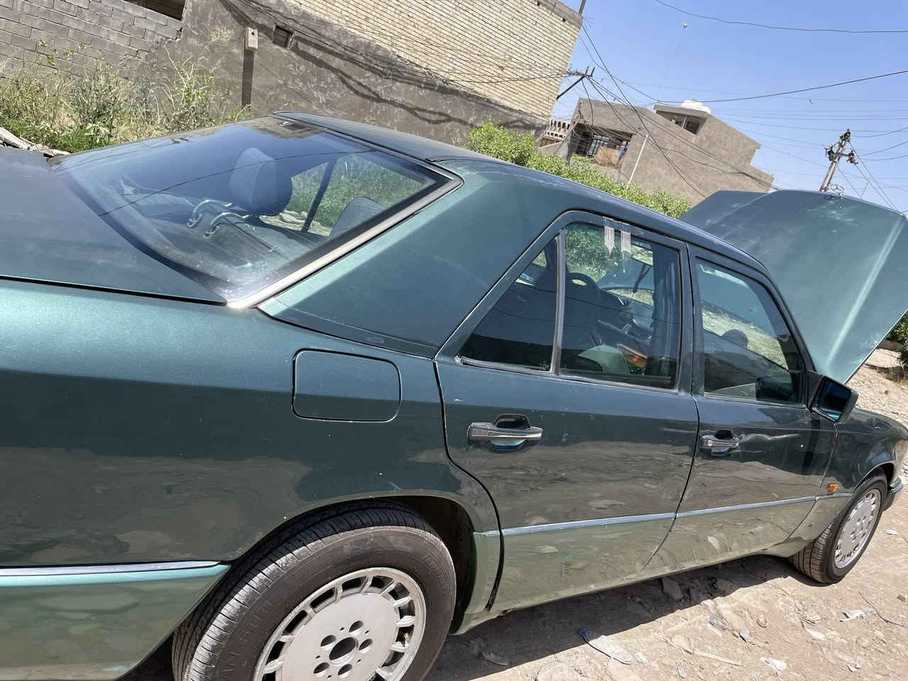 سلام عليكم
دب ١٩٩٣ گير و محرك بلاد عنكبوت ٣٠٠
گير جديد محرك صافي دبل فيت بم اصلي بوش 
مري كهرباء الجهتين تبريد شغال حماوة ثابتة 
سلايد ماطوره شغال بس يرادله سجج تخم تاير جديد باتري جديد كهربائيات كامله مصبوغه عام جمالية رقم بغداد دولي مكان السيارة بغداد الدورة السعر ٦٨ وبيه مجال بسيط
للاستفسار  ***********
