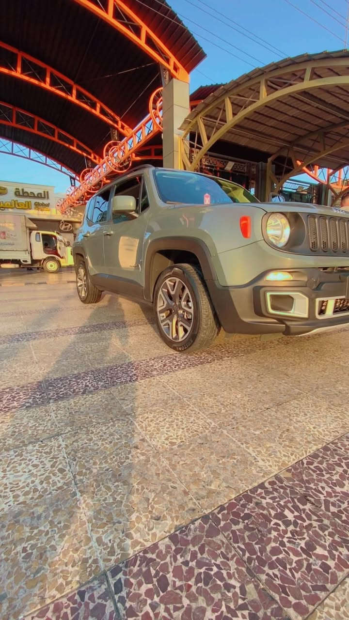 السلام عليكم
جيب رنكد 
موديل2018 
سيارة فول عده فتحت سقف 
محرك 2400
كيرك محرك شرط 
4x4
سيارة جاهزه من كلشي 
تواصل ***********
السعر ١٠٠$ 
مبيها مجال للطيبين
