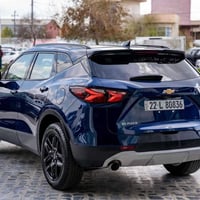 بلايزر موديل 22  للبيع مكانه بغداد رقم اربيل  السياره فول الفول   حادث...