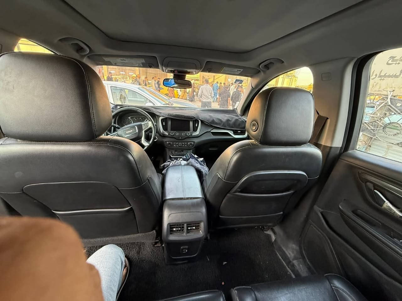 🚘 للبيع جمسي تيران 2020 فول مواصفات 🚘
جمسي تيران موديل 2020 فول للأخير، بانوراما، بحالة ممتازة جداً.
🔹 المحرك: 2000 تيربو
🔹 الرقم: بغداد
🔹 السيارة باسمي مباشرة
🔹 تم تبديل المحرك بمكينة زيرو جديدة
🔹 جاهزة للفحص بأي مكان وعلى الشرط
السيارة نظيفة ومعتنى بيها، وما تحتاج أي مصروف، والجاد يتفضل على الخاص للاستفسار ومعرفة السعر.
الاتصال على الرقم(***********) 
"سيارة تستاهل الاقتناء، راحة، قوة، ومواصفات متكاملة." ✅🚗
