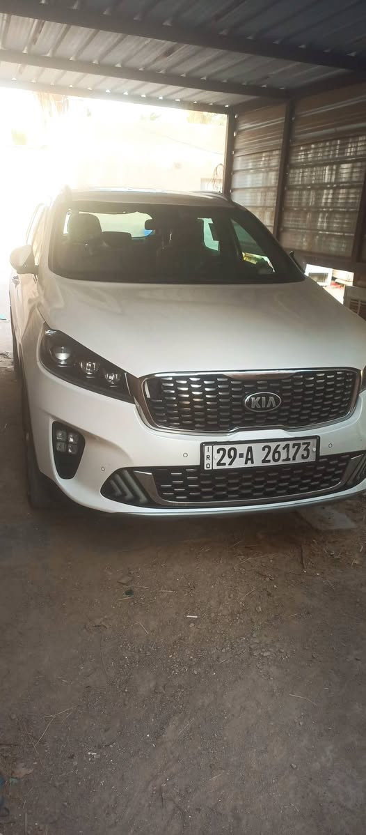 سورنتو البيع مكفوله كفاله عامه مع السونار المكان الناصريه مركز الرقم ***********
