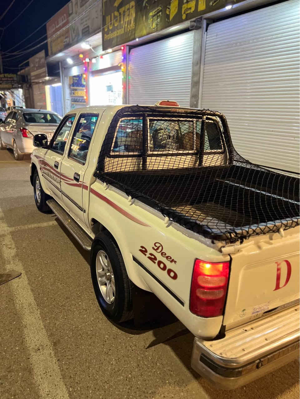 دير 2011 رەقەم وسەنەوی تازەیە
کیرو مەکینە بەشەرت نەکراوەتەوە بێ عەیب بێ مەسرەف
بێ بۆیاخ و لێدران یەك پەڵە ساردی بچوکی هەیە 
شوین کەرکوک رەحیم اوا 
***********
***********
*********** كركوك, العراق
