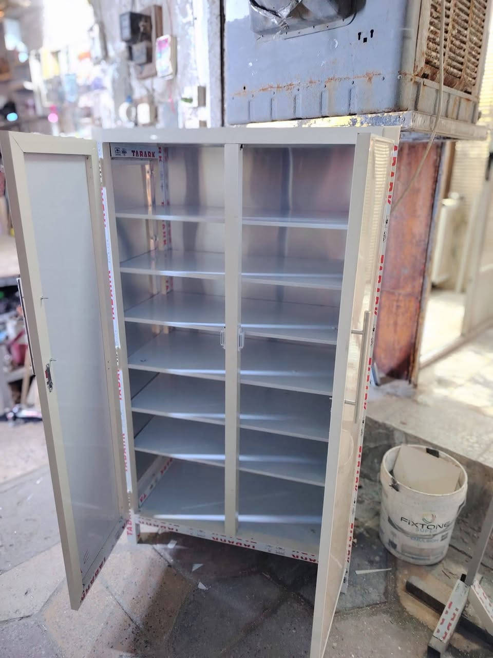 يجود لدينه جزامات تفصال
ابو مريم كاونترات 
بغداد مدينة الصدر قطاع ١٣ حي الاكراد 
رقم الهاتف***********
