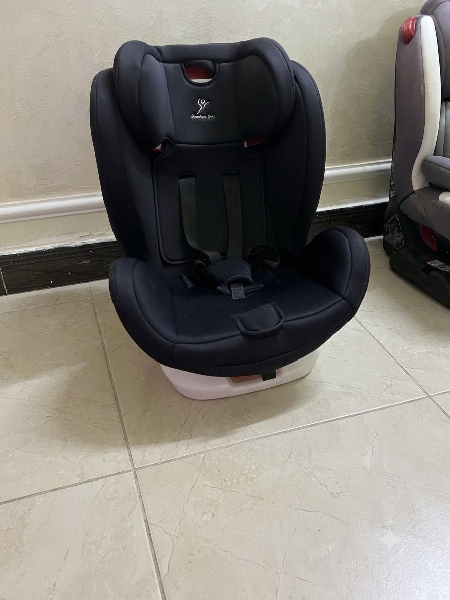 كراسي سيارة ماركات ✅
وكراسي هزازة اغلبهم✅

 ماركة جونيورز وجوي joie 

الجديد مال جونيورز65 الف بالخارج 

النوع الثقيل  يصير منام وكعدة وسرير متنقل مايوكع الطفل وبي مانع انزلاق الاسعار جداً مناسبة  و15 و20 
متوفر توصيل الى جميع محافظات العراق


**إذا كنت صاحب هذا الإعلان وتريد حذفه لأي سبب، رجاءا أرسل رسالة إلى الدعم الفني**