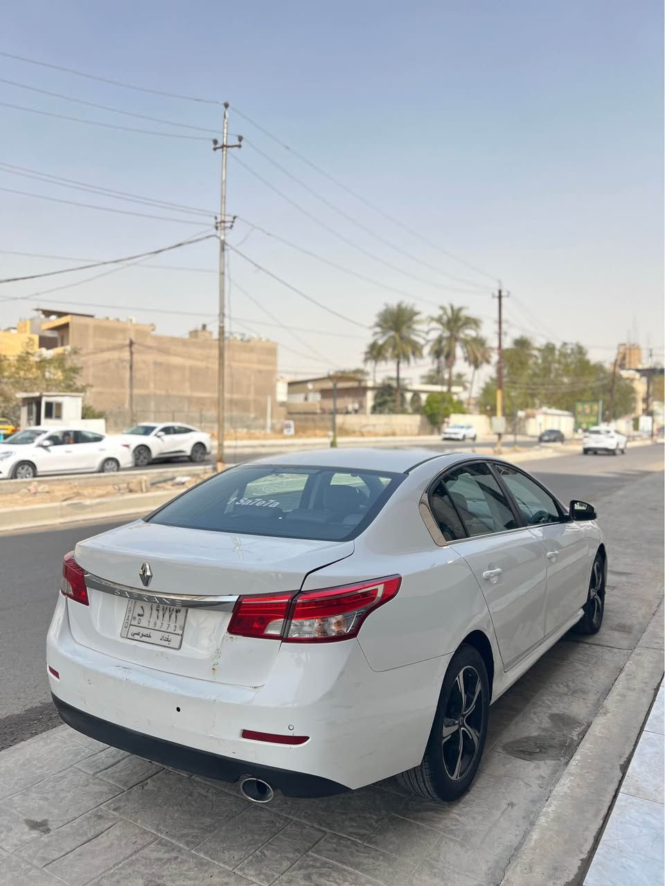 السلام عليكم 
رينو سافران 2016 
استلام شركة 
ماشية 80الف 
 4 سلندر 2000 
كير ومكينة مكفولات 
السيارة جاهزة مابيها نقص
السعر 98 
مكان السيارة كرادة 
*********** بغداد, العراق
