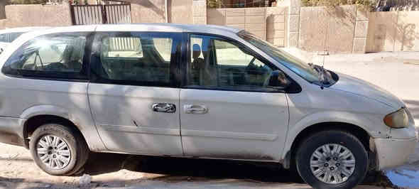 السلام عليكم ورحمه الله
دوج كرايسلر 2007 للبيع جديده بدون صبغ محرك جديد حاويه السياره طويله
كشنات بلع حته الدعاميات بدون صبغ 
كتلوكات الشركه موجود بيهه السياره عدنه استوردناه من 2008 احنه جايبيه
ارقام انكليزي 
السعر 69 ورقه بيها مجال بسيط جدا 
العنوان بغداد الشعب
***********
