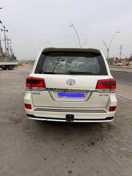 لاندكروزر 2014 محدث 2021 داخل وخارج السياره بريم فول موصفات بيه ضربه باب السايق مكينه كير حداده تبريد كله جديد نقصها بس تايرات مكان البصره تحويل ثاني يوم ترهم مراوس حسب القناعه السعر 325 أي ستفسار ***********
