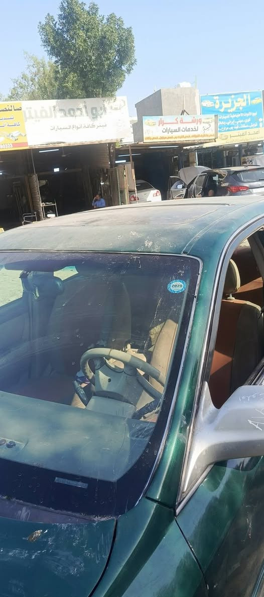 اللون للبيع موديل٢٠٠٠ سياره كير محرك خير من الله صدر امامي خلفي سياره نقصهة صبغ فقط رقم سليمانيه ثان يوم تحويل موقع السياره الغزاليه
‏‪***********‬‏
