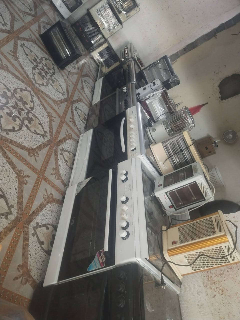 تم بحمد الله وصل وجبه جديده من الباله الشماليه إقراض منزليه نضافه 100 بل 100 للاستفسار الطيفيه حي السلام سوك زيد المسكف ***********
