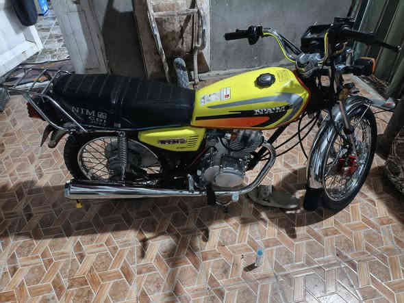 سلام عليكم نامه 2023 رقم وسنويه ثاني يوم تتحول بأسمك مكاني كوفه الدراجه خير من الله شوفه عينك دسك امامي  بس يحتاج الها ترتيبات بسيطه أشاير والجك تجاري طك عندي وما سويته رايدها بمليون و300وبيهامجال للشراي واتساب ***********
