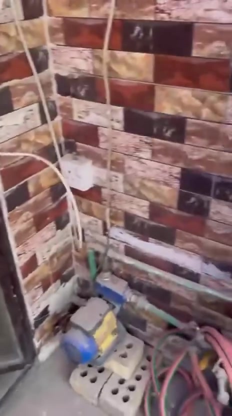 بيت للأيجار في القاهره الدلفيه يحتوي على استقبال ومطبخ وخدمات وغرفتين نوم وسطح للأستفسار ***********
