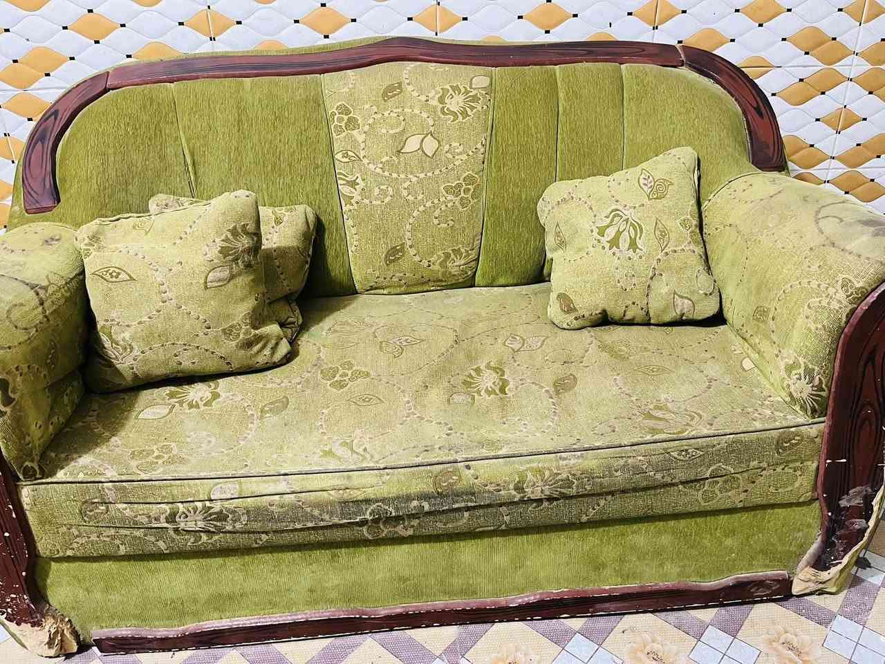 سلام عليكم تخم للبيع 
الاستفسار ***********
