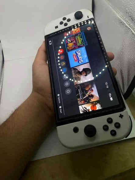 السلام عليكم ، نينتيندو اولد OLED مهكر للبيع

مرحبا شباب متوفر نينتيندو اوليد OLED ابيض الباندل

القطعه رهيبه من ناحيه النضافه الجهاز يعتبر اخو الجديد 

النينتيندو مهكر قطعه اصلي نضامين اوف لاين + اون لاين

تهكير يم صفاء رام 128 + الداخلي 64 

الجهاز مكفول كفاله تامه سليم من كل النواحي بدون اي ملاحظات او اي مشاكل - الجهاز خدش مابي نضافه 100%

الاوف لاين مليان العاب مثل ( zelda - little nightmares 3 - oddworld نسخ ماريو والكثير …) وتكدر تحمل اي لعبه تعجبك وبشكل مجاني 

اون لاين شغال ( فورت نايت - روكيت ليك - يوتيوب وغيرها )

الملحقات كامله مثل :

الدوك للعرض ع الشاشه - جوستك - جويكون الاصلي - شاحنه Nintendo الثلاثيه الاصليه - كيبل hd - سلايدات جويكون - كارتونه - يحتوي على لاسقه حمايه للشاشه

السعر فقط ٣٥٠ الف 

العنوان / بغداد - البياع - شرطة 

الرقم للتواصل / ***********

يوجد توصيل لجميع المناطق والمحافظات بغداد
