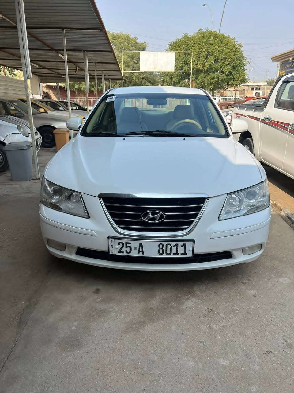 سوناتا
موديل 2009
مصبوغ عام 
الضرر جاملغ وباب
وارد خليجي
رقم كركوك 
تحويل مباشر 
السعر ١٠٥$وبيها مجال 
للاتصال***********
الانبار حديثه الحي العسكري
