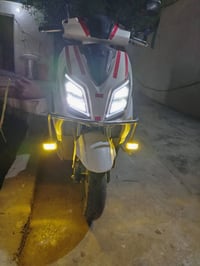 صيني • ٢٠٢٤ • ما تشتغل