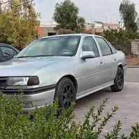 فيكترا • ١٩٩٣ • محرك و گير جديد