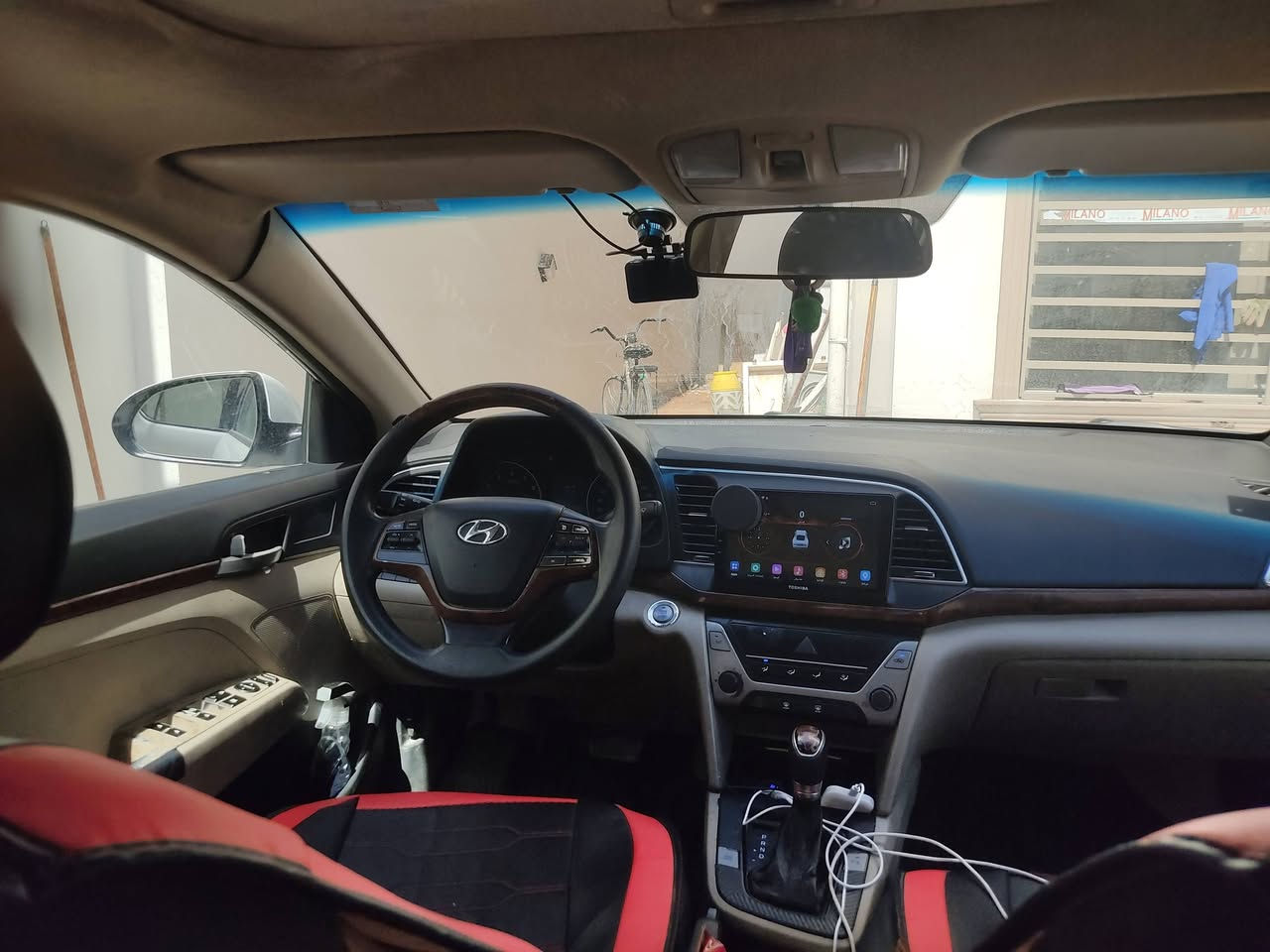 النترا 2019 سوبر خليجي
محرك 2000 فول مواصفات 

فتحه سقف مري شفط مع اشاره 

5 ويل كب تخم تاير جديد

حداديه جديده 

و كير مكفول

  و تبريد فول

و سونار موجود بدون حادث بيه صبغ تكشير فقط

السياره كامله و ما عايزه اي شي 

السعر 150 ورقه و بيه مجال 

للأستفسار ***********
