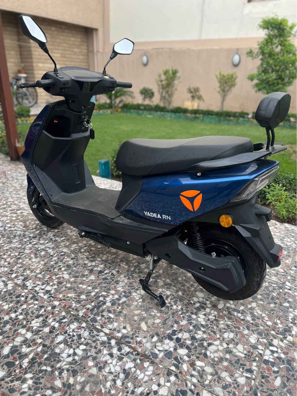 🔺السرعة : 50 كم/ساعة 
🔺نظام الشحن التلقائي .
🔺قدره الملف : 1200 واط .
🔺عدد البطاريات : 6 
🔺حجم البطارية : 23 أمبير/ 72 ڤولت .
🔺نوع البطارية : گرافين .
🔺حجم الويل : 10 انج امامي/خلفي.
🔺المسافة المقطوعة للشحنة الواحده : 45-55كم .
💰السعر :- 825 الف .
📬الموقع : بغداد/زيونة . بغداد, العراق


**إذا كنت صاحب هذا الإعلان وتريد حذفه لأي سبب، رجاءا أرسل رسالة إلى الدعم الفني**