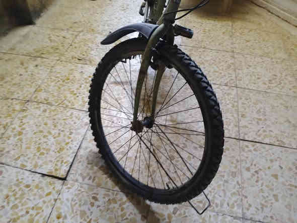 جبلي زيتوني امريكي للبيع رياضي لشه عريضه وتايرات عراض للبيع السعر 50 الف مكاني حي الفارس اي استفسار ***********
