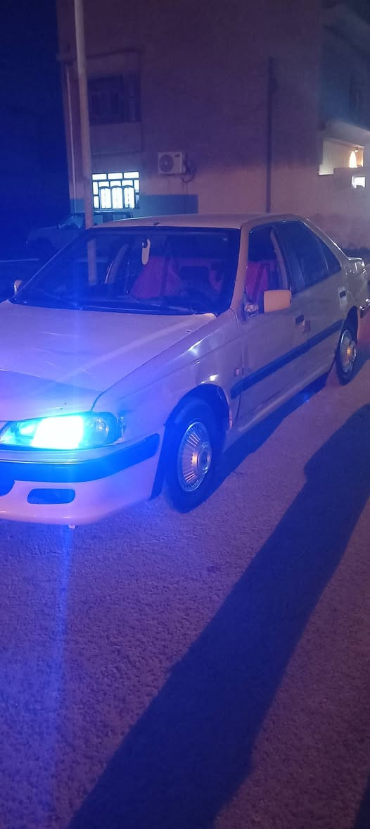 شباب بيجو بارص موديل 12سياره محرك وكير خير من الله رقم احمر
 سياره اي اخياس مابيها شواصي كفاله عامه اتكفلك سرقه وعشاير 14وبيها مجال قليل اليراسل يكول شبيها مابيها شي سياره جاهزه ***********
