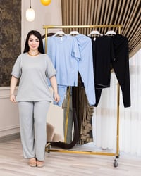 تراك نسائي • خامة زبدة مسحب • فري سايز ٨٥ كيلو