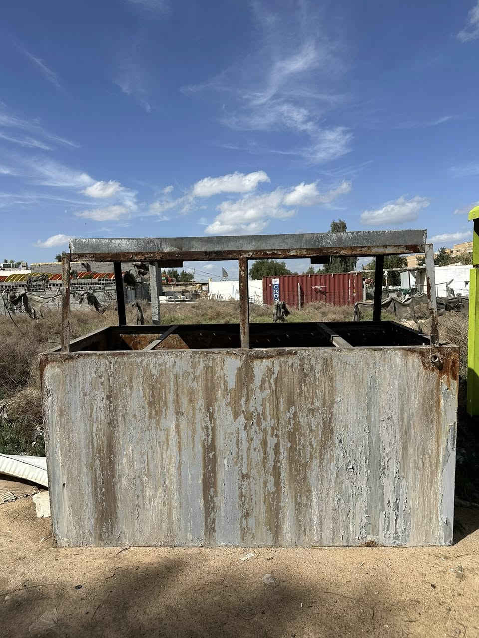 سلام عليكم 
للبيع شلال ***********
