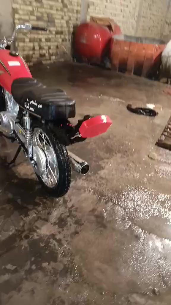 سلام عليكم دراجه نامه للبيع اوراق وكيله سيد جعفر ابو الكحلاء الدراجه صارله سبوع من معمره اول تبديلت دهن اله سعر 950قفل وبخدمتك شراي


**إذا كنت صاحب هذا الإعلان وتريد حذفه لأي سبب، رجاءا أرسل رسالة إلى الدعم الفني**