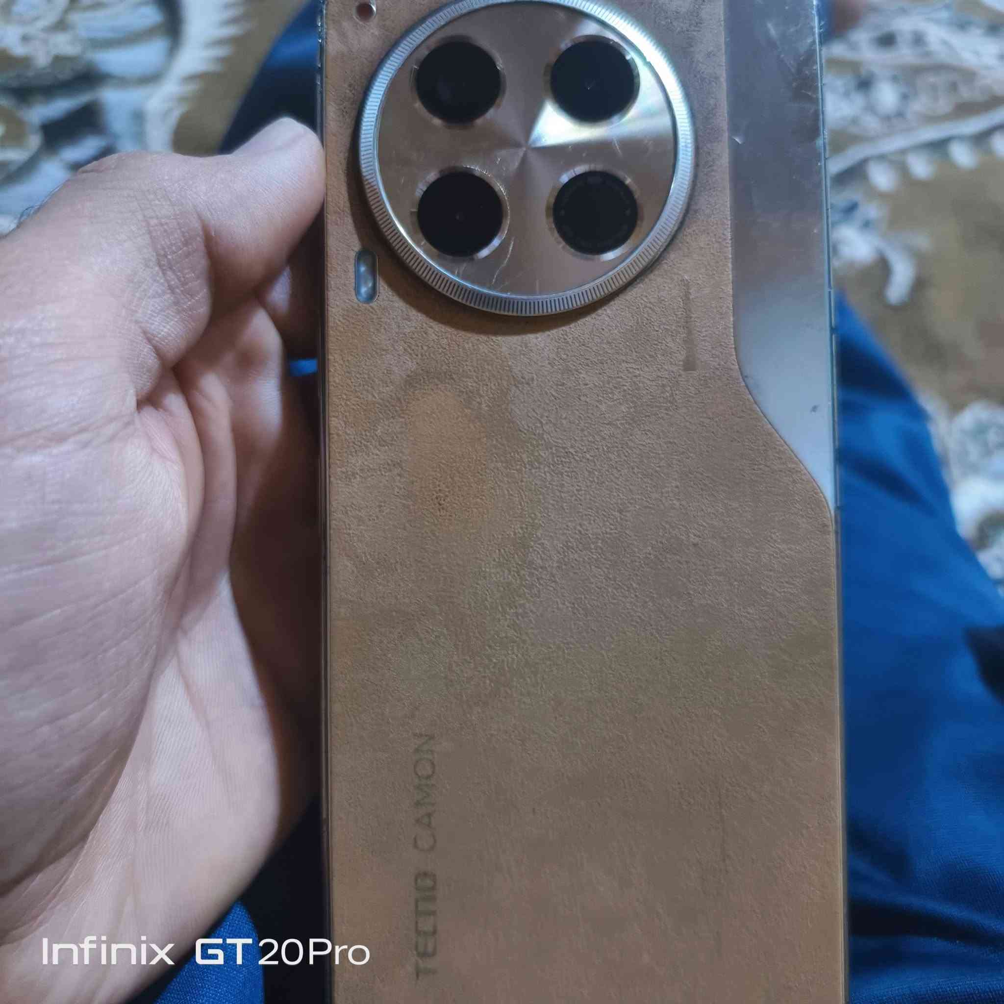 تكنو كامون 30 ذاكره 256  بي شخوك وطخات بسيطه سعر 200مكاني البصره ابي الخصيب البهادريه ***********
