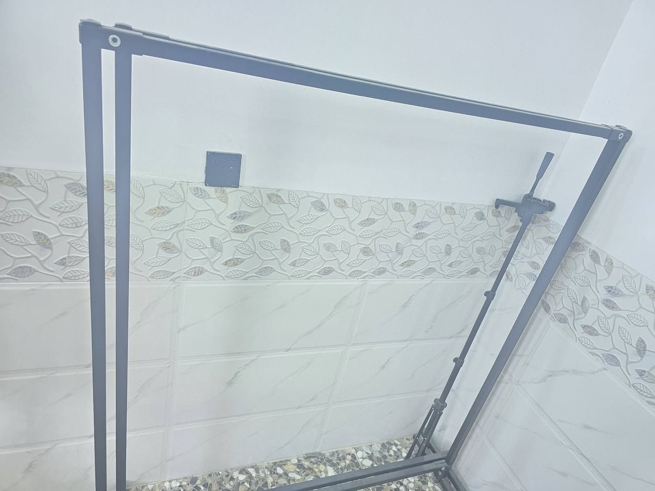 استاند عدد ٢ ارتفاع متر ونص وعرض متر و35 سم جديده سعره الواحد ٣٠ اثنين ب٦٠
ملكانه مقدفه جديده سعرها ٣٠ الف 

مكاني  نجف بيع مستعجل ماعندي مكان الهن واريد اشيل الي يريدهن يدخل خاص


**إذا كنت صاحب هذا الإعلان وتريد حذفه لأي سبب، رجاءا أرسل رسالة إلى الدعم الفني**