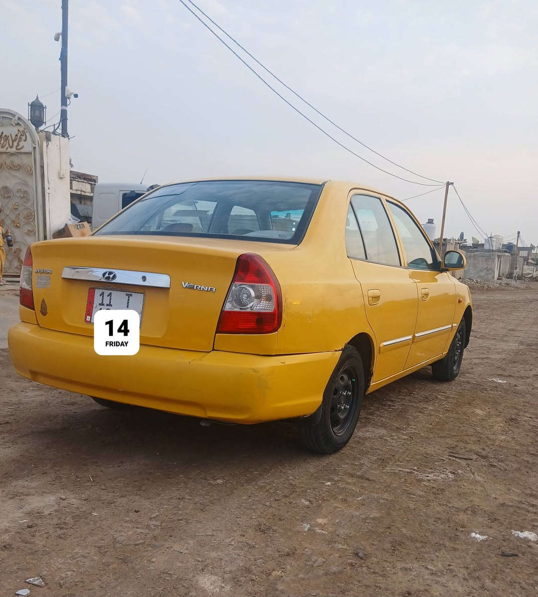 السلام عليكم فيرنه مديل 14 باسمي بيه فقط بارد بل حافه مال البنيد والباقي مابي شي جاهزه من كلشي بغداد زعفرانيه السعر٧٢ /***********
