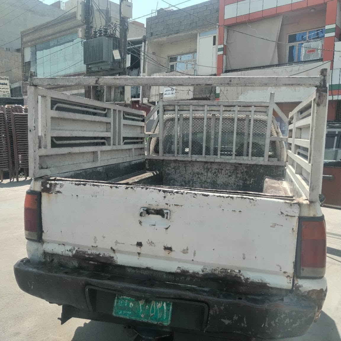 پیکاب مازدە یابانی ئاڕم ئەسڵی سەیارەکە  بێ عەیبە خاوێن و  توندو تۆلە سعری ۳۲ وەرەقە مەعاملە شوێن هەولێر تلفۆن واتساب.*********** أربيل, العراق
