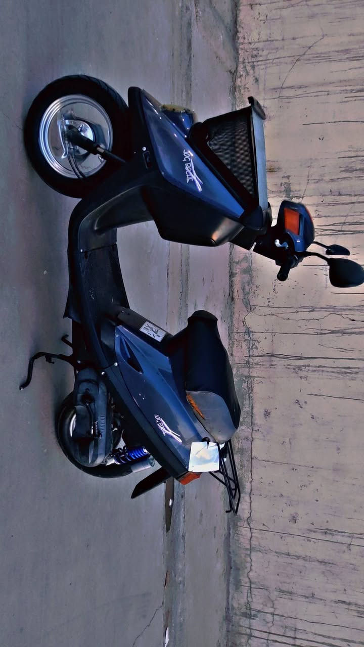 ياماها 60 ياباني ماطور كفاله عامه مابيه اي عطل أو نقص كله بل شرط محرك ناعم فول نشاط كهربائيات وسلف ودشبول كله شغال بس نقص باتري سعره 200 بيه مجال قليل كركوك قادسيه الثانيه الرقم ***********
