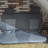 كشن سيارة • ٢ قطع • نادر