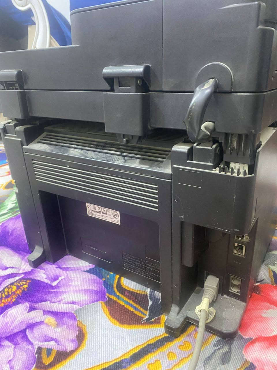 من رخصة صاحب البيج توجد لدي طابعة كانون عادية حبر نوعه ٧٣٧ للبيع مستخدمة وجديدة بنفس الوقت من يرغب بالشراء لاتصال *********** ابو احمد
