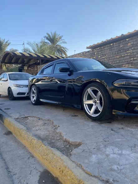 سلام عليكم
جارجر Rt ماشيه 81 ميل محرك 5700 هزه ورقم جدد بأسمي تحويل ثاني يوم 
صبغ جاملغ وحافة الباب بدون دواخل بدون ايرباك صور الحادث بلمنشور 
كشن كهرباء وجلد داخل كاربون فايبر لايت متغير وزنون شاشه جبيره وكامره ويل نجمه خسفه قويه اصلي كزوز كورسا بوابات برمجه فتح سرعه وسيفتي شفتات بل ستيرن 
مكاني الدوره ب ١٩٠ وبيه مجال كلش قليل 

***********
