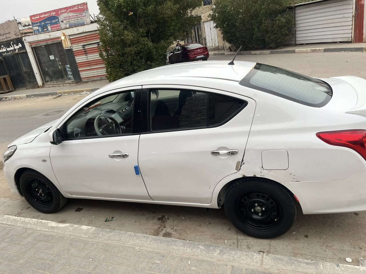 سلام عليكم نيسان صني مديل 22سياره جاهزه مكينه كير تبريد حداد تايرات مكان سياره بصره رقم *********** سياره ماشيه 78  سعر103بيها مجال سنويه ما منتهيه بعد بيها سنه بل 27 تنتهي سياره بيها بس جاملغ وبنيد مبدله سياره حلو ونظيفه
